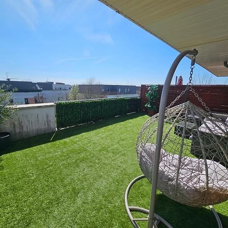 Stylish Rooftop Avec Terrasse A 2Pas De Disney Paris Montévrain Eksteriør bilde